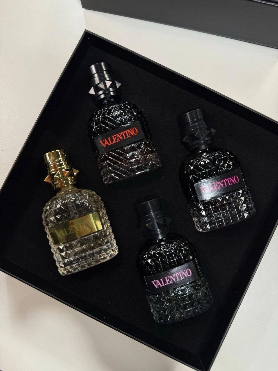 Valentino Black 4-Piece Gift Set, 4 × 30 ml